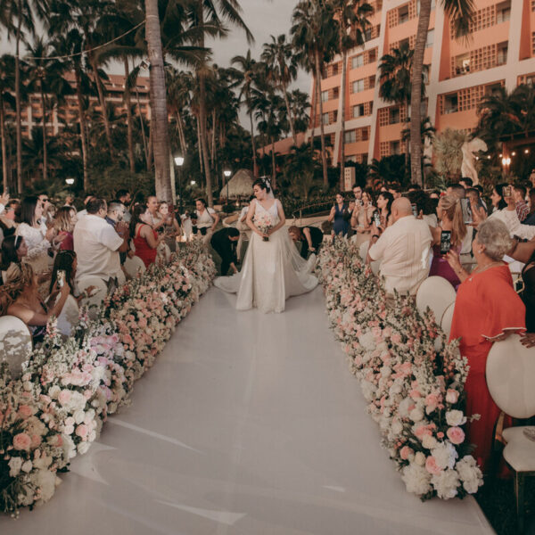 beauty bride on the aisle to her wedding